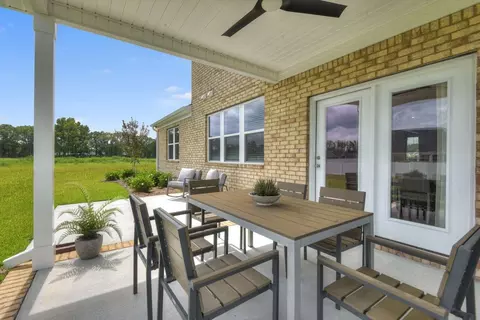 Exterior - 3360 Riders Dr, Sumter, SC 29150 photo 7 of 8