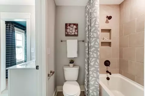 Bath - 2602 Olive Branch Rd, Monroe, NC 28110 photo 7 of 10