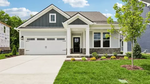 317 Black Bear Dr, Mount Pleasant, TN 38474