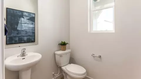 Bath - 2154 E Swallow Dr, Eagle Mountain, UT 84005 photo 3 of 6