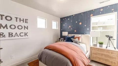 Bedroom - 2154 E Swallow Dr, Eagle Mountain, UT 84005 photo 3 of 5