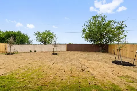 Exterior - 6570 Marsh Ln, Buda, TX 78610 photo 4 of 5