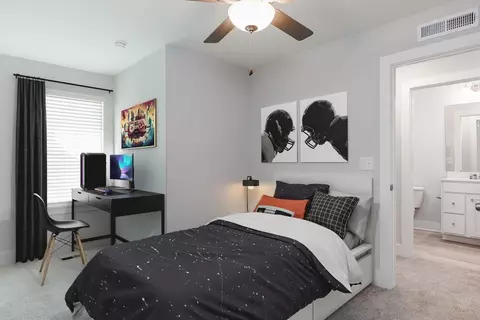 Bedroom - 11 Ara Ct, Angier, NC 27501 photo 6 of 10