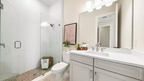 Bath - 19455 Corkscrew Strand St, Estero, FL 33928 photo 3 of 3