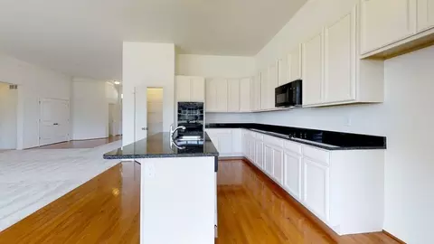 Kitchen - 31 Summit Dr, Smyrna, DE 19977 photo 2 of 3