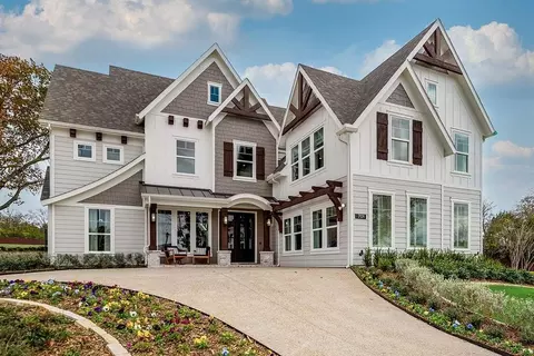 2804 Fountain Park Dr, Celina, TX 75009