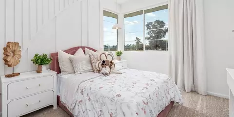 Bedroom - 881 E Ahronian Ave, Fowler, CA 93625 photo 2 of 5
