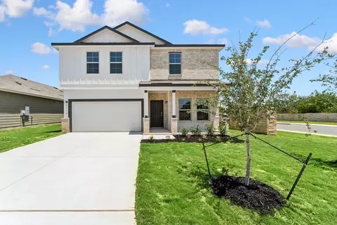 Exterior - 13518 Piscina Ave, Von Ormy, TX 78073 photo 6 of 14