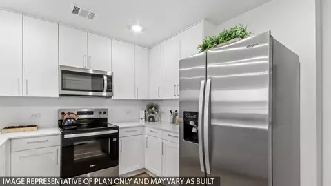 Kitchen - 2009 E Gemini Dr, Splendora, TX 77372 photo 3 of 4