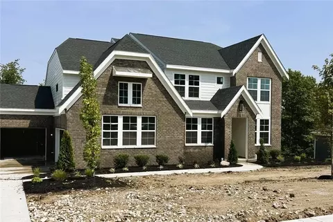 2460 Bent Grass Dr, Beavercreek, OH 45431