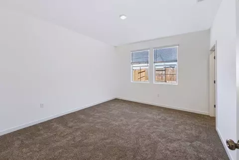 Bedroom - 274 Nadine St, Merced, CA 95341 photo 4 of 4