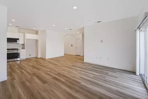 Living - 274 Nadine St, Merced, CA 95341 photo 2 of 2