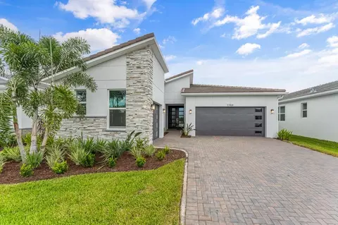 11968 SW Pantone St, Port Saint Lucie, FL 34987