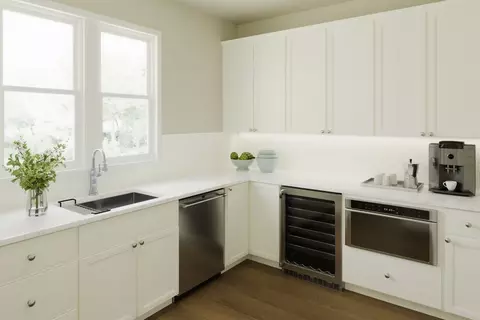Kitchen - 3801 Circollo Dr, Covington, KY 41017 photo 2 of 8