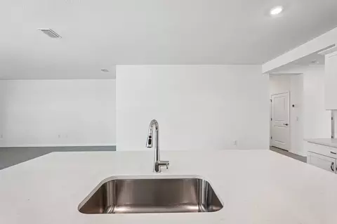 8713 Canard Cv, Palmetto, FL 34221
