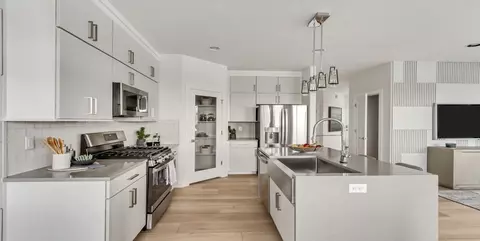 Kitchen - 2106 W 2530 N, Clinton, UT 84015 photo 5 of 6