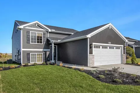 Exterior - 52011 Pulver Rd, Three Rivers, MI 49093 photo 2 of 2