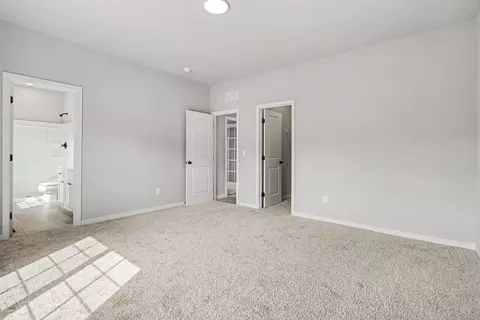 Bedroom - 52011 Pulver Rd, Three Rivers, MI 49093 photo 1 of 8