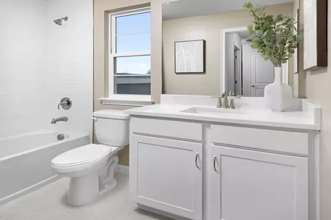Bath - 13009 Dawning Ln, Parrish, FL 34219 photo 1 of 4
