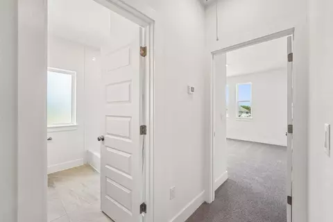 Entry Way - 122 Alvin Dr, Buda, TX 78610 photo 2 of 5