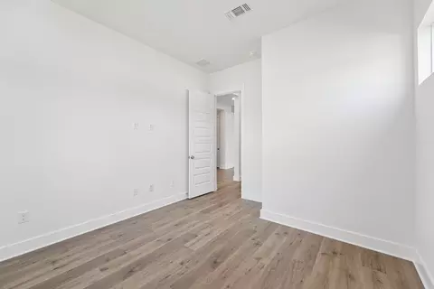 Bedroom - 122 Alvin Dr, Buda, TX 78610 photo 8 of 10