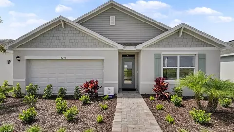 4220 Hollingsworth Dr SE, Palm Bay, FL 32909
