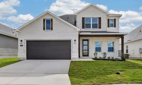 226 Brood Dr, Adkins, TX 78101