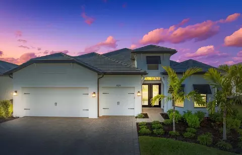 25419 Shimmering Sands Ct, Bonita Springs, FL 34135