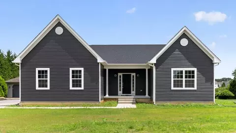 Exterior - 306 S Ridge Ave, Middletown, DE 19709 photo 11 of 33