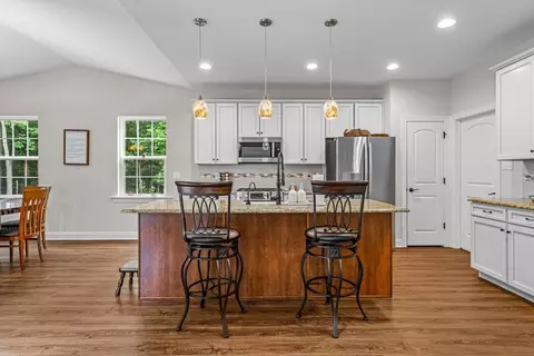 Kitchen - 306 S Ridge Ave, Middletown, DE 19709 photo 11 of 16