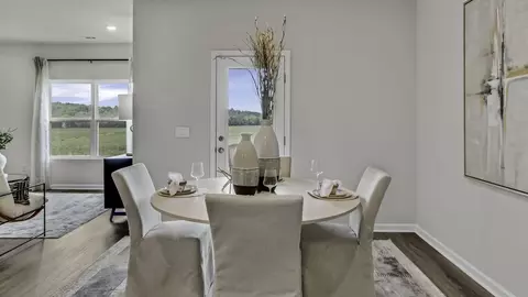 Dining - 1235 Eidson St, Athens, AL 35611 photo 2 of 5