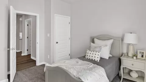 Bedroom - 1235 Eidson St, Athens, AL 35611 photo 6 of 16
