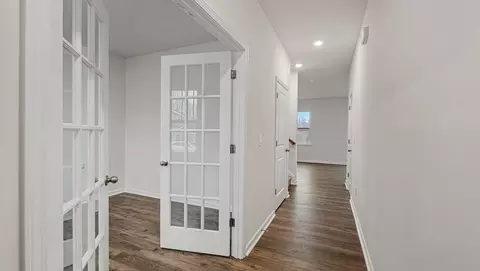 Entry Way - 101 Sunriff Ct, Greer, SC 29651 photo 1 of 7