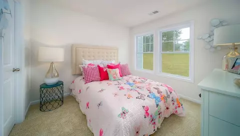 Bedroom - 28 Wheatfield Rd, Fletcher, NC 28732 photo 8 of 16