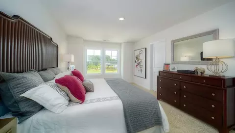Bedroom - 28 Wheatfield Rd, Fletcher, NC 28732 photo 3 of 16