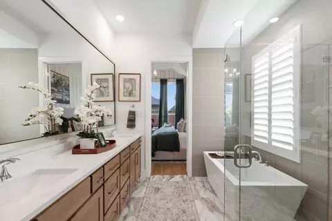 Bath - 2213 Pinner Ct, Celina, TX 75009 photo 3 of 4