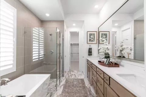 Bath - 2213 Pinner Ct, Celina, TX 75009 photo 1 of 4