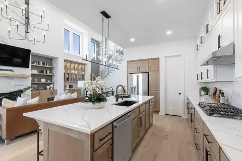 Kitchen - 2213 Pinner Ct, Celina, TX 75009 photo 6 of 11