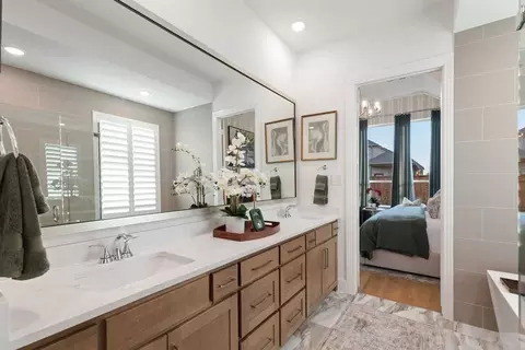 Bath - 2213 Pinner Ct, Celina, TX 75009 photo 4 of 4