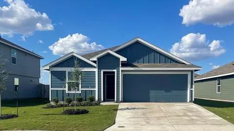 1010 Gladys Run, Seguin, TX 78155