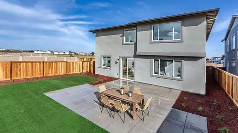 Exterior - 2842 Wrangell St, Manteca, CA 95337 photo 2 of 4