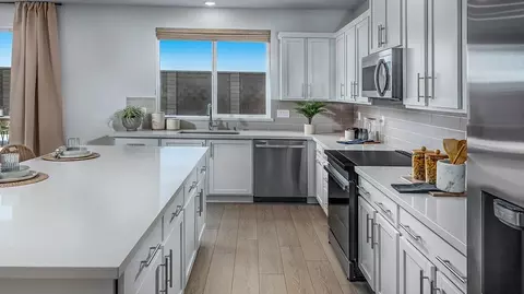 Kitchen - 2842 Wrangell St, Manteca, CA 95337 photo 2 of 7