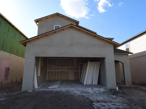 3319 Fall Harvest Dr, Zephyrhills, FL 33540
