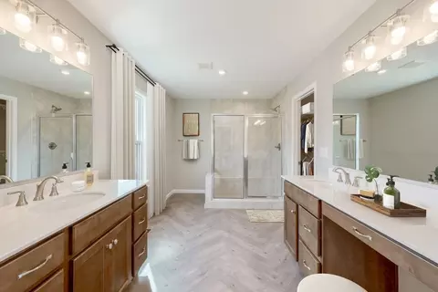 Bath - 280 Libby Hollow St, Springboro, OH 45066 photo 2 of 3