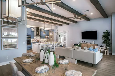 Dining - 14816 Rider Pass Dr, Lithia, FL 33547 photo 2 of 3
