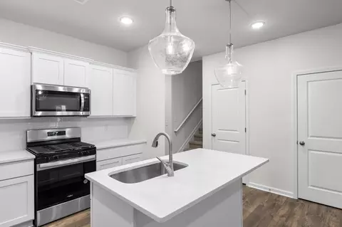 Kitchen - 5013 Tullamore Dr, Aiken, SC 29801 photo 2 of 5