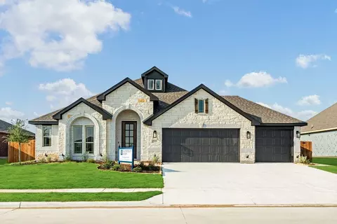 209 Saddletree Dr, Nevada, TX 75173
