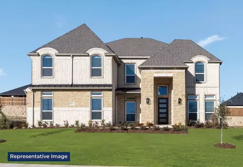 812 S Hidden Lake Dr, Desoto, TX 75115