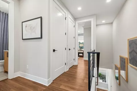 Entry Way - 18923 99th Pl NE, Bothell, WA 98011 photo 5 of 6