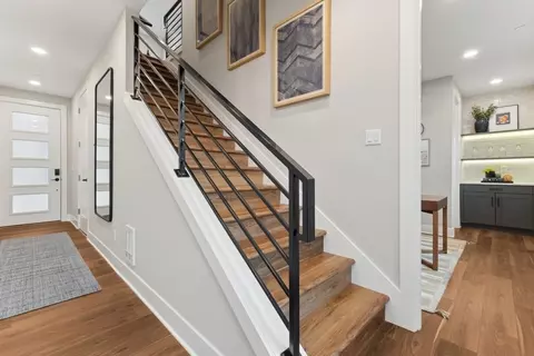 Entry Way - 18923 99th Pl NE, Bothell, WA 98011 photo 2 of 6